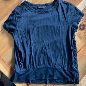 Sativa medium organic cotton black T-shirt.